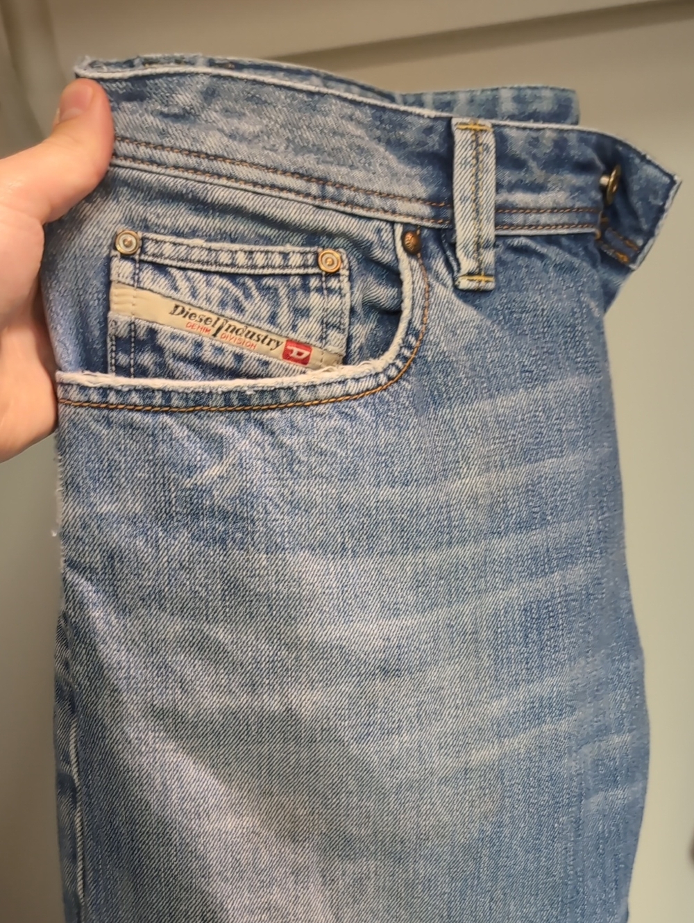 Diesel Levan Light Wash Men's Slim Straight Jeans